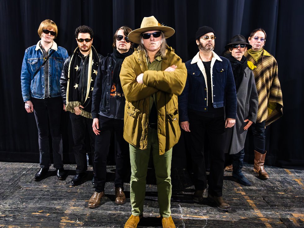 The seven members of Brian Jonestown Massacre.