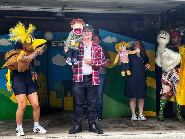 Cast members rehearse for "Sconnie Street."