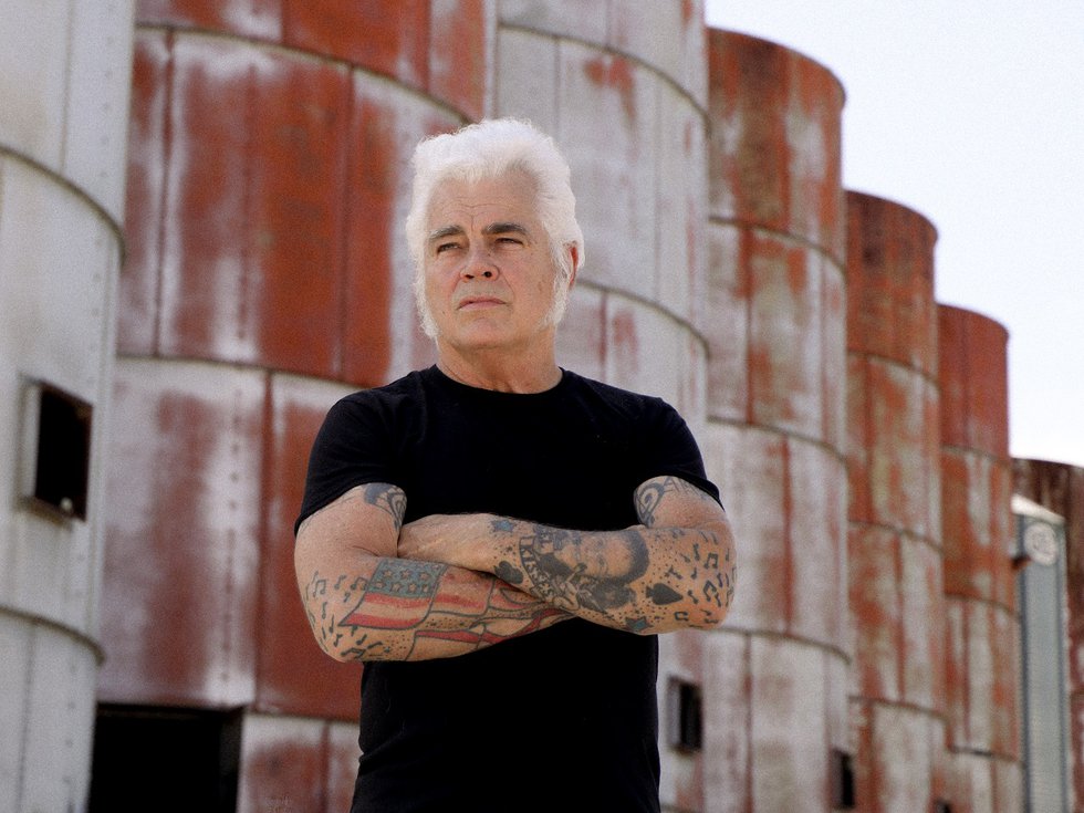 A close-up of Dale Watson.