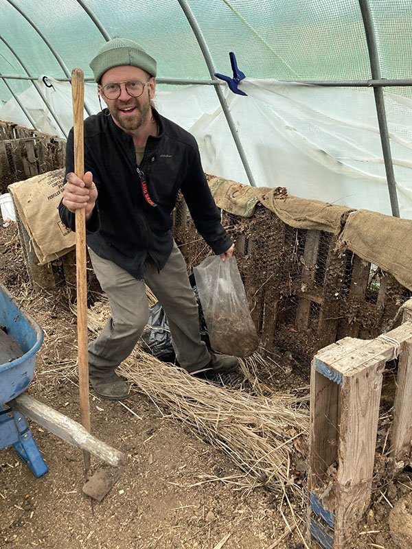 Elliott Gilfillan composting.
